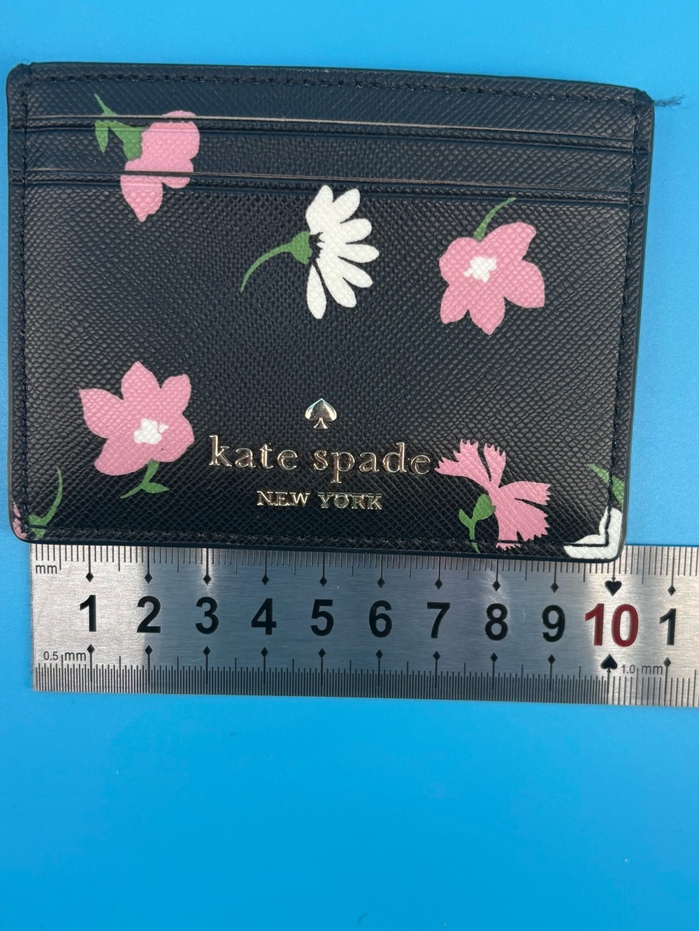 Kate Spade New York Black Saffiano Floral Daisy Card Holder Wallet - Picture 4 of 5
